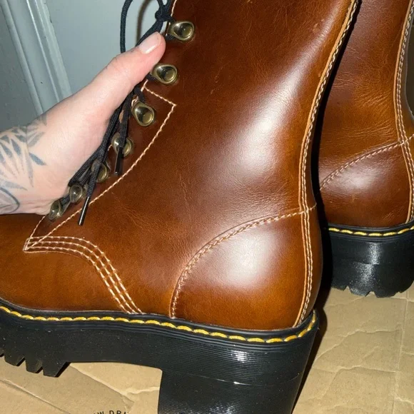 Brand New Dr. Martens Leona Orleans Butterscotch Leather Heeled Boots - Picture 8 of 9